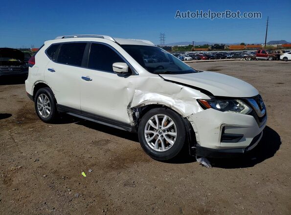 JN8AT2MT7HW380687 2017 NISSAN ROGUE Белый Передняя правая четверть