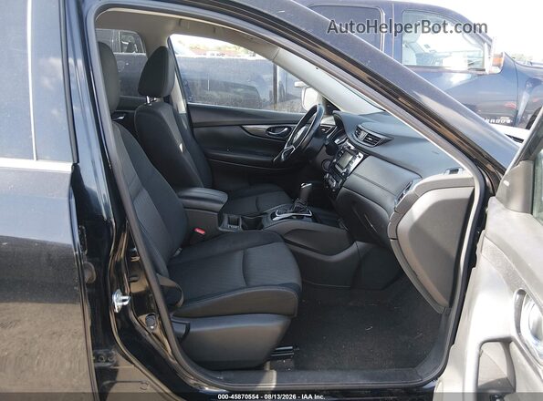 JN8AT2MT7HW398753 2017 NISSAN ROGUE Black Front interior view