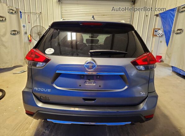 JN8AT2MT7JW465924 2018 NISSAN ROGUE Gray Вид ззаду