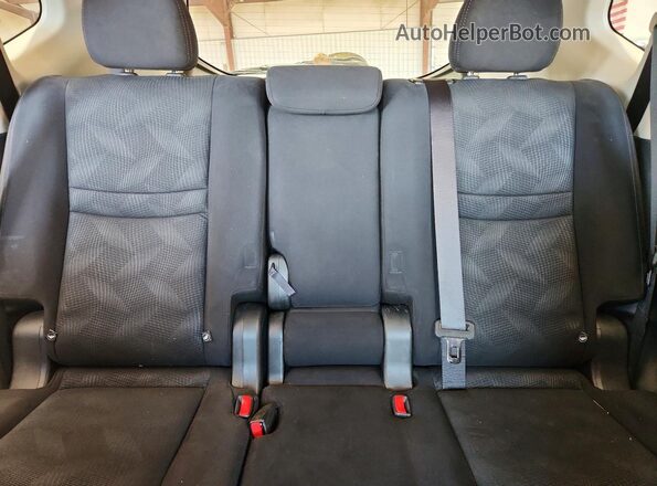 JN8AT2MT8GW007057 2016 NISSAN ROGUE Синий Вид задних сидений