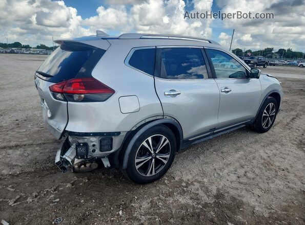 JN8AT2MT8JW456892 2018 NISSAN ROGUE Silver წინა ხედი