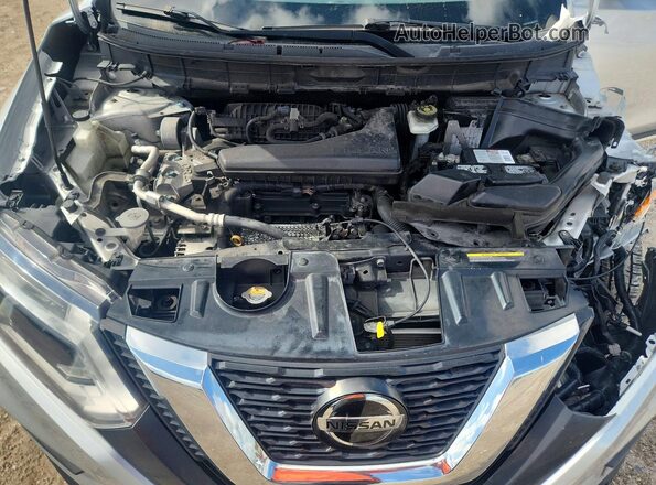 JN8AT2MT8JW456892 2018 NISSAN ROGUE Silver 