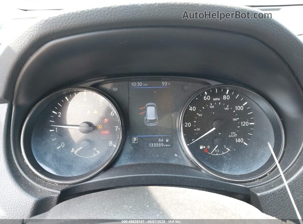 JN8AT2MT8JW459923 2018 NISSAN ROGUE Gray Вид задніх сидінь