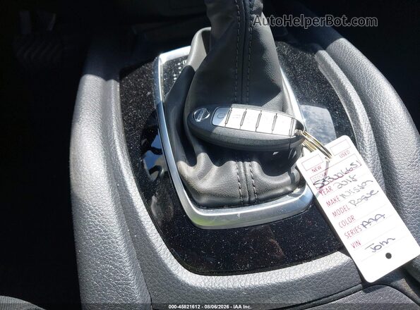 JN8AT2MT9JW469005 2018 NISSAN ROGUE White Dashboard view