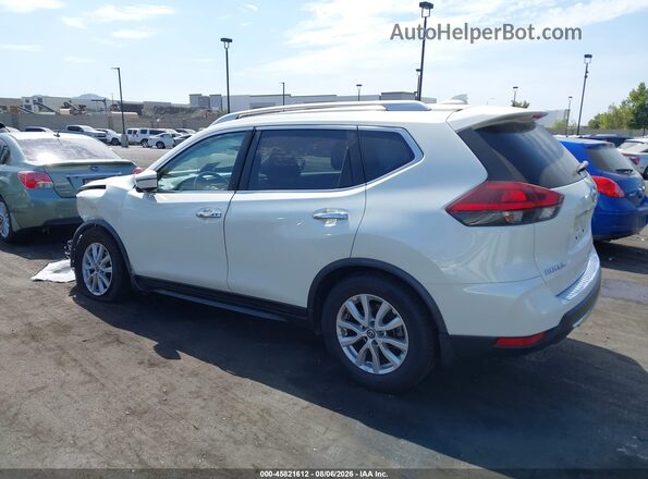 JN8AT2MT9JW469005 2018 NISSAN ROGUE White 360 interior view
