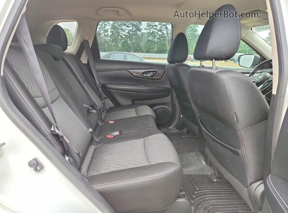 JN8AT2MT9KW255908 2019 NISSAN ROGUE White უკანა სავარძლების ხედი