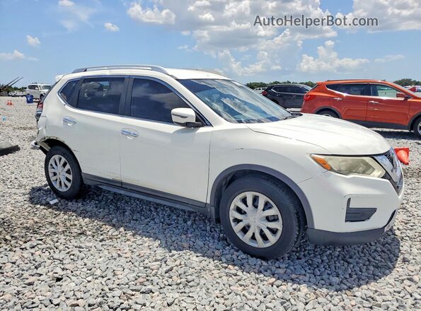 JN8AT2MTXHW143370 2017 NISSAN ROGUE White Front right