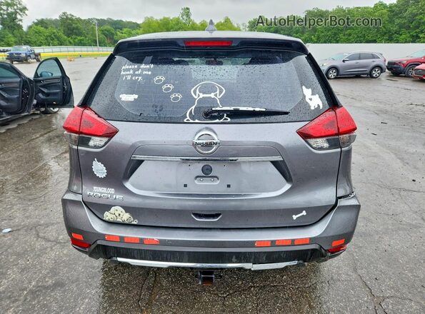 JN8AT2MTXHW385687 2017 NISSAN ROGUE Серый Вид сзади
