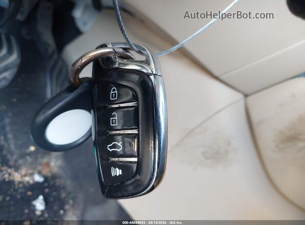 JN8AT2MTXJW454237 2018 NISSAN ROGUE Белый Вид панели приборов
