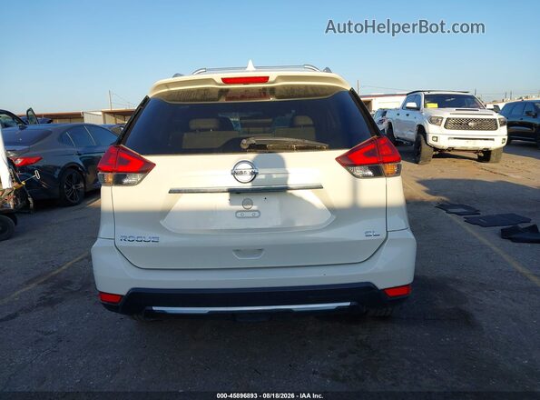 JN8AT2MTXJW454237 2018 NISSAN ROGUE Белый 