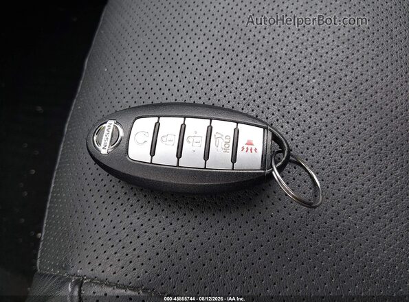 JN8AT2MTXJW463424 2018 NISSAN ROGUE White Widok deski rozdzielczej