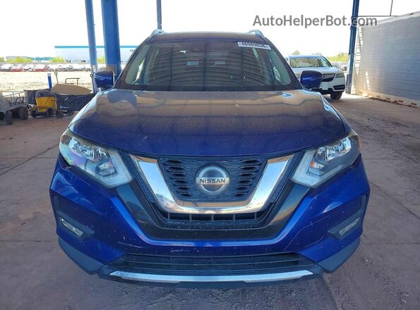JN8AT2MTXJW464802 2018 NISSAN ROGUE Синий Вид спереди