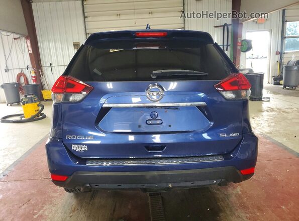 JN8AT2MV0HW007637 2017 NISSAN ROGUE Синий Вид сзади