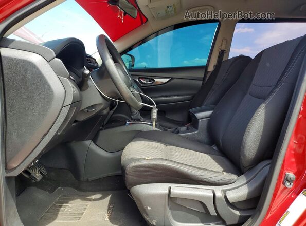 JN8AT2MV0HW261509 2017 NISSAN ROGUE Red Widok wnętrza z przodu