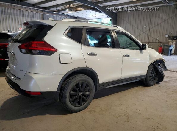 JN8AT2MV0HW266340 2017 NISSAN ROGUE White Tył prawy