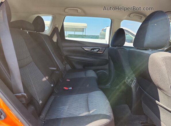 JN8AT2MV0LW110145 2020 NISSAN ROGUE Orange Սալոնի հետևի տեսք