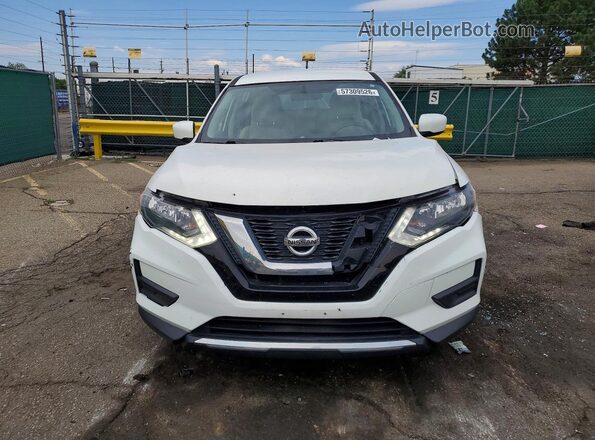 JN8AT2MV1HW009736 2017 NISSAN ROGUE White Widok z przodu