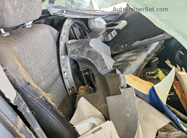 JN8AT2MV1HW015715 2017 NISSAN ROGUE Gray Հետևի նստատեղերի տեսք
