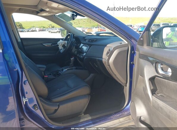 JN8AT2MV1JW306950 2018 NISSAN ROGUE Blue Vista interior delantera