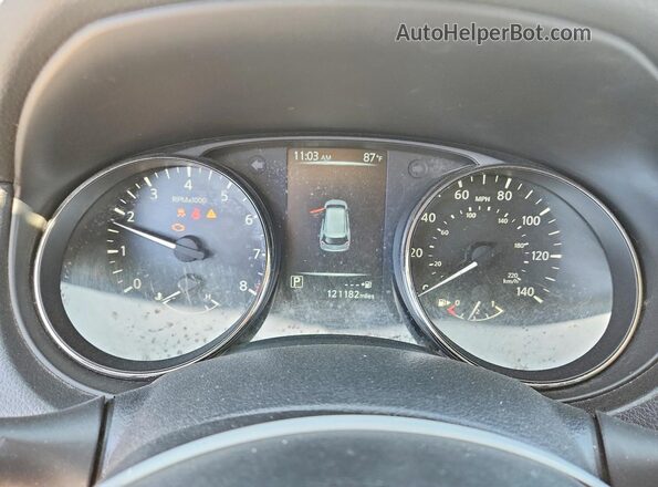 JN8AT2MV2HW012998 2017 NISSAN ROGUE Белый Вид щитка приборов