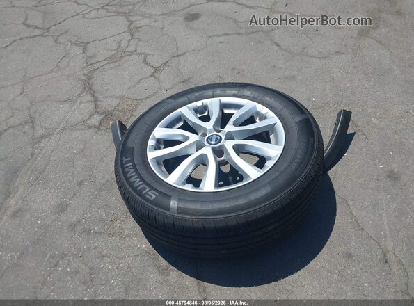 JN8AT2MV2HW019952 2017 NISSAN ROGUE Черный Вид щитка приборов