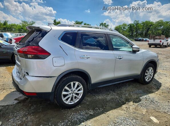 JN8AT2MV2HW022169 2017 NISSAN ROGUE Серебряный Задняя правая четверть