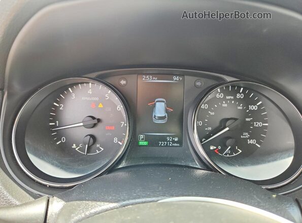 JN8AT2MV2HW022169 2017 NISSAN ROGUE Серебряный Вид щитка приборов
