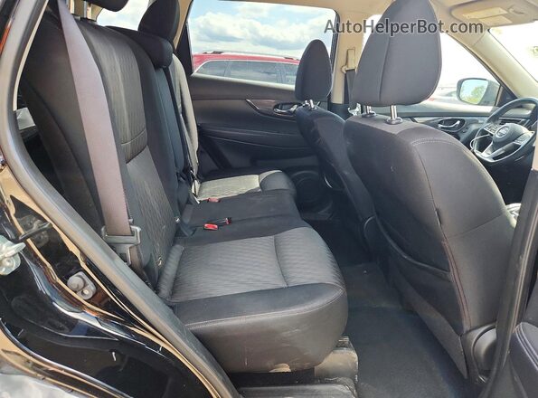 JN8AT2MV2LW144782 2020 NISSAN ROGUE Black Rear seats view