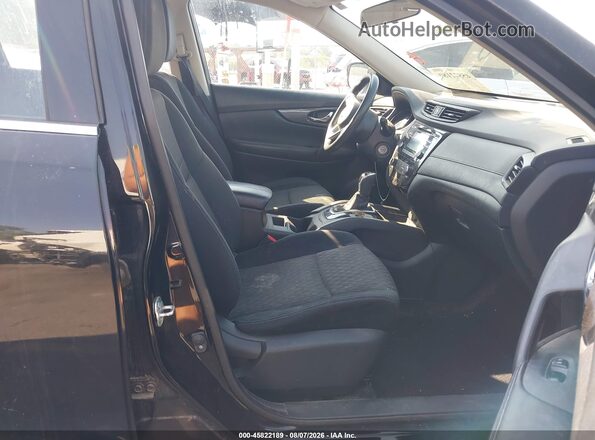 JN8AT2MV3HW001394 2017 NISSAN ROGUE Black Front interior view