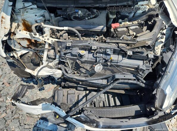 JN8AT2MV3HW007292 2017 NISSAN ROGUE White Widok komory silnika