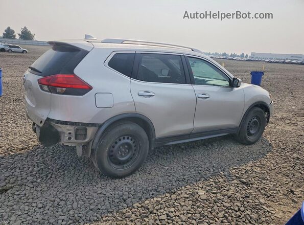 JN8AT2MV3HW015425 2017 NISSAN ROGUE Silver Trasero derecho