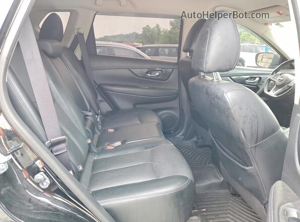 JN8AT2MV3HW017580 2017 NISSAN ROGUE Black Rear interior view
