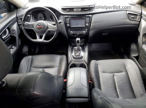 JN8AT2MV3HW017580 2017 NISSAN ROGUE Black Dashboard view