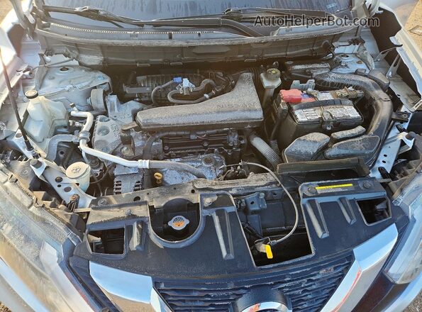 JN8AT2MV3HW020124 2017 NISSAN ROGUE Silver უკანა სალონის ხედი