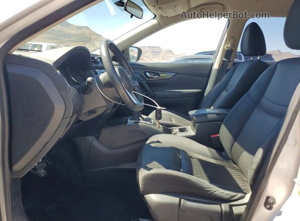 JN8AT2MV3HW260256 2017 NISSAN ROGUE Silver Սալոնի դիմացի տեսք