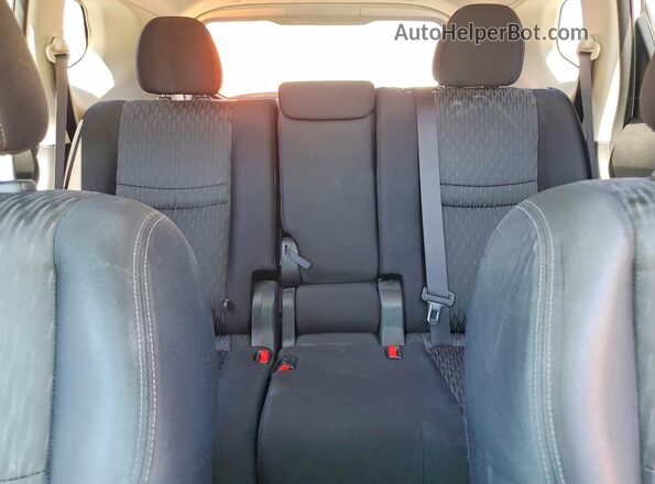 JN8AT2MV3HW260256 2017 NISSAN ROGUE Silver Հետևի նստատեղերի տեսք