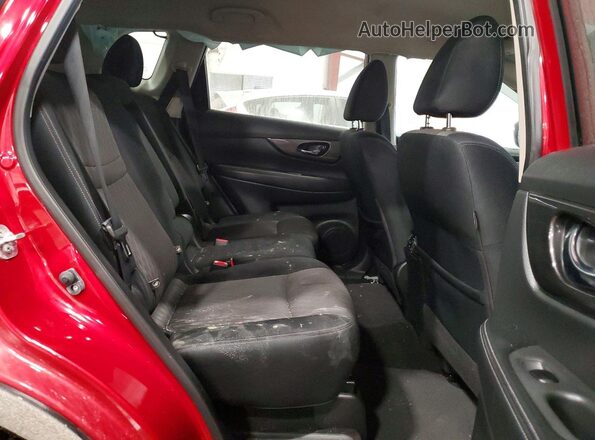JN8AT2MV3HW265683 2017 NISSAN ROGUE Red Вид задньої частини салону