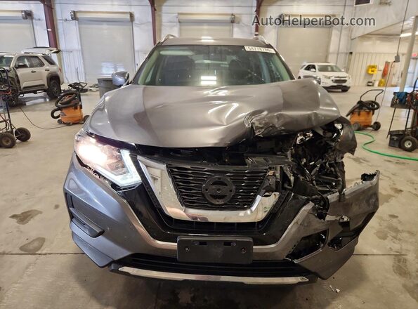 JN8AT2MV5HW012039 2017 NISSAN ROGUE Gray Widok z przodu