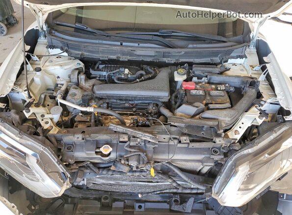 JN8AT2MV5HW021811 2017 NISSAN ROGUE White ძრავის განყოფილების ხედი