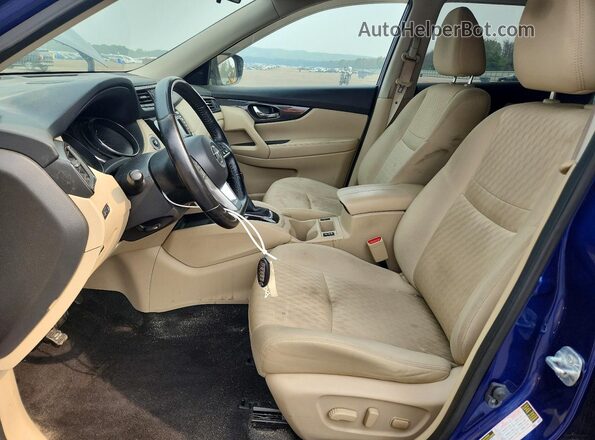 JN8AT2MV5HW028161 2017 NISSAN ROGUE Blue Вид салону спереду