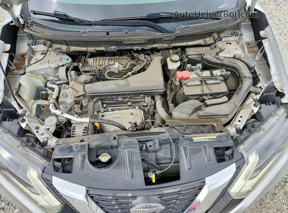 JN8AT2MV5LW138801 2020 NISSAN ROGUE Silver Vista del compartimento del motor