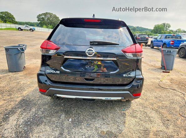 JN8AT2MV6HW258016 2017 NISSAN ROGUE Black უკანა ხედი