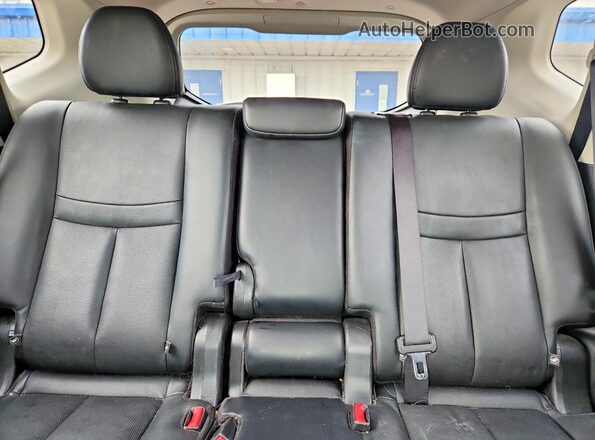 JN8AT2MV6HW258016 2017 NISSAN ROGUE Black უკანა სავარძლების ხედი