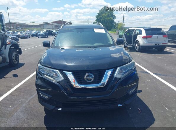 JN8AT2MV6JW301047 2018 NISSAN ROGUE Black წინა ხედი