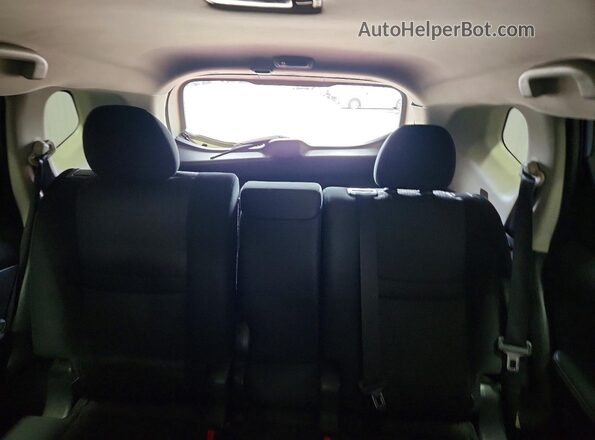 JN8AT2MV7HW004296 2017 NISSAN ROGUE Blue Widok tylnych siedzeń