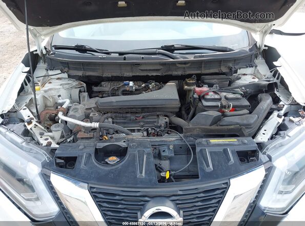 JN8AT2MV7HW006288 2017 NISSAN ROGUE White Հետևի տեսք