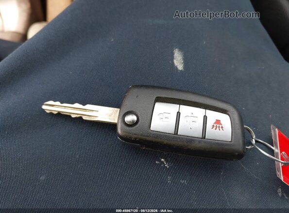 JN8AT2MV7HW006288 2017 NISSAN ROGUE White Առջևի վահանակի տեսք