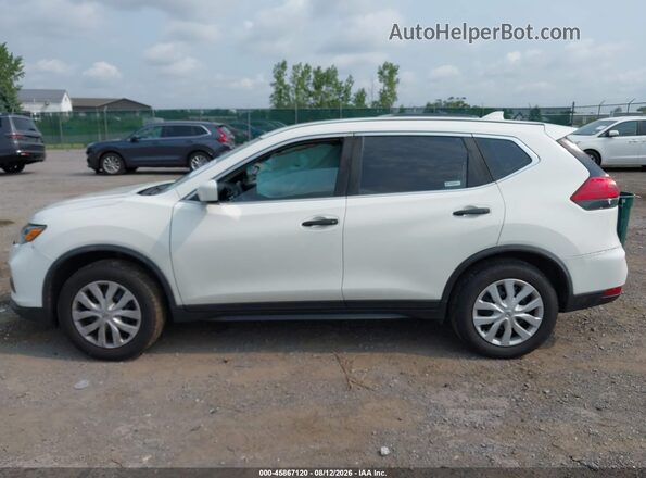 JN8AT2MV7HW006288 2017 NISSAN ROGUE White Սալոնի 360 աստիճան տեսք