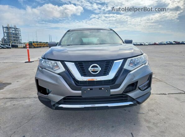 JN8AT2MV7HW264486 2017 NISSAN ROGUE Gray Widok z przodu