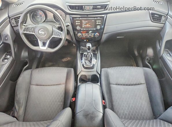 JN8AT2MV7HW264486 2017 NISSAN ROGUE Gray Widok deski rozdzielczej